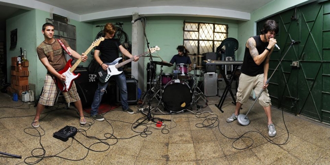5 Top Reasons Why A Website is Essential for Bands and Musicians
