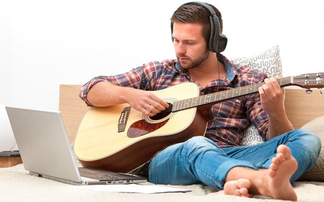 5 Top Tips for Successfully Marketing Your Music on Social Media